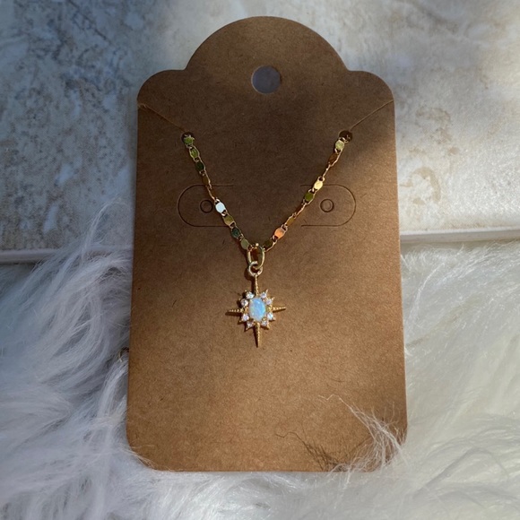Gold Plated Oval Opal Star Pendant Necklace - Picture 3 of 4